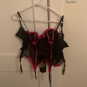 2000’s Victoria’s Secret corset
